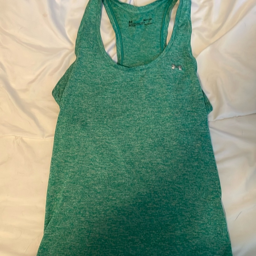 Under Armour dry-fit racer back tank